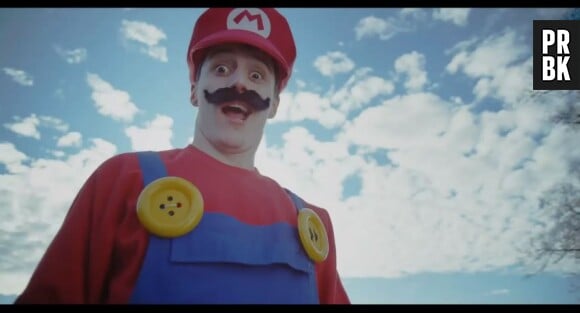 Hugo Tout Seul déguisé en Mario dans la dernière vidéo de Norman