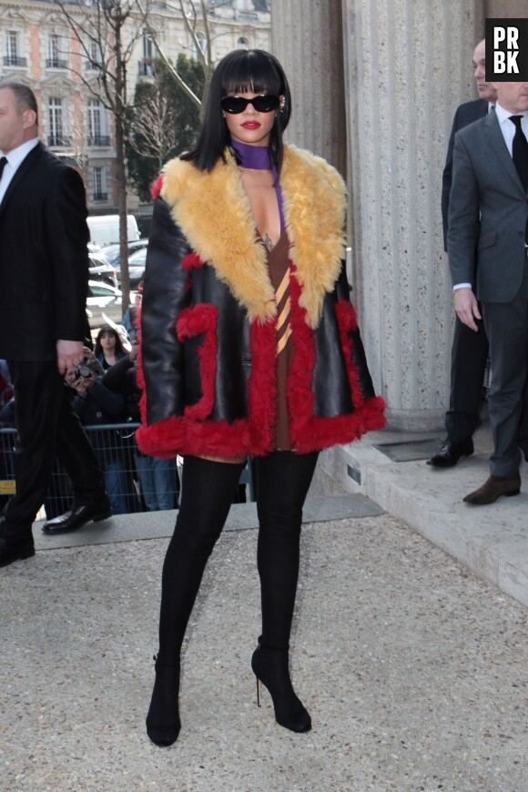 Rihanna au défilé Miu Miu au Palais d'Iéna pendant la Fashion Week de Paris, le 5 mars 2014