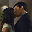 Pretty Little Liars saison 5 : Aria et Ezra, une relation compliquée