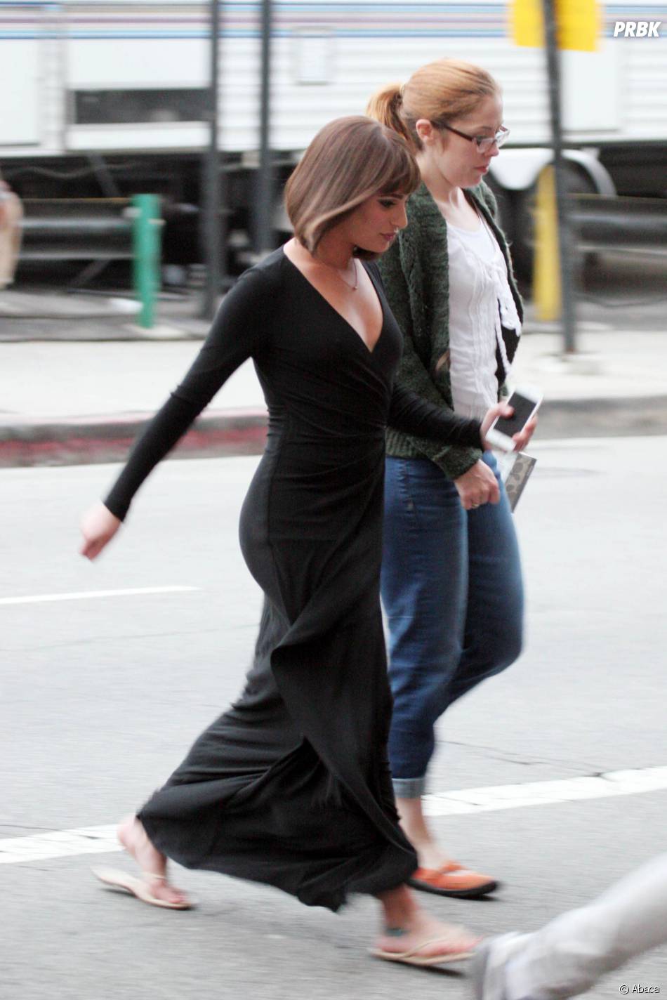 Glee saison 5 : Lea Michele en longue robe noire sur le tournage le 10 avril 2014