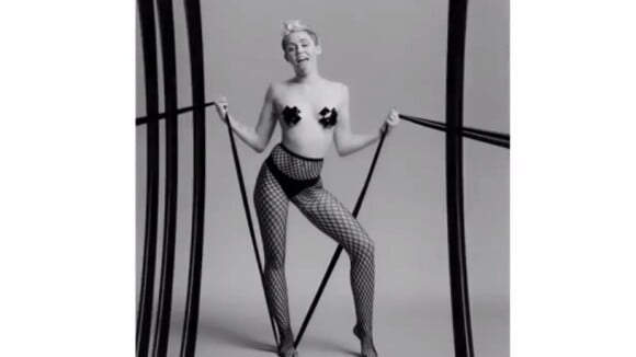 Miley Cyrus : topless et SM, sa nouvelle vidéo choc