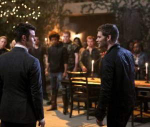 The Originals saison 1, épisode 21 : Klaus et Elijah sur une photo