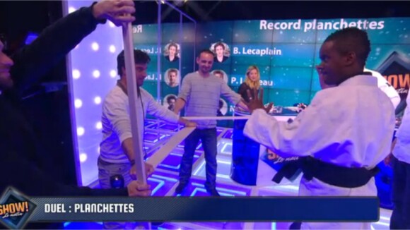 Black M se prend pour un karatéka dans Show! Le Matin