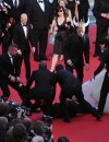  America Ferrera s'est fait "agresser" sur le tapis rouge du Festival de Cannes, le 16 mai 2014 