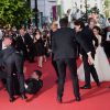 Scène de mêlée sur le tapis rouge du Festival de Cannes, le 16 mai 2014
