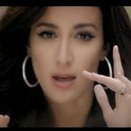 Kenza Farah : Problèmes, le clip en featuring avec Jul