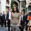 Rihanna présente son parfum Rogue sur les Champs Elysées à Paris le 4 juin 2014