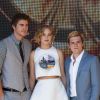 Liam Hemsworth, Jennifer Lawrence et Josh Hutcherson prennent la pose pour Hunger Games 3 au Festival de Cannes, le 17 mai 2014