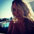 Virginie Caprice topless partage ses vacances d'été 2014 sur Instagram