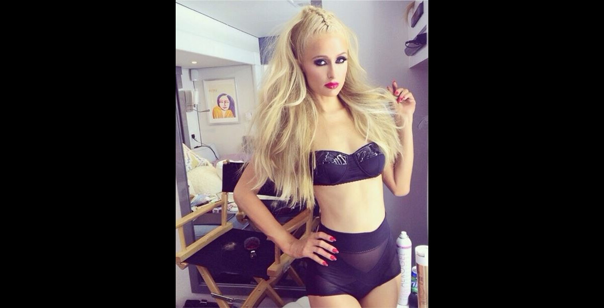 Photo : Paris Hilton en lingerie sexy sur Instagram - PureBreak