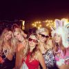 Paris Hilton et ses copines coquines et topless