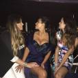 Kim Kardashian : décolleté push up et robe fendue pour une soirée entre copines