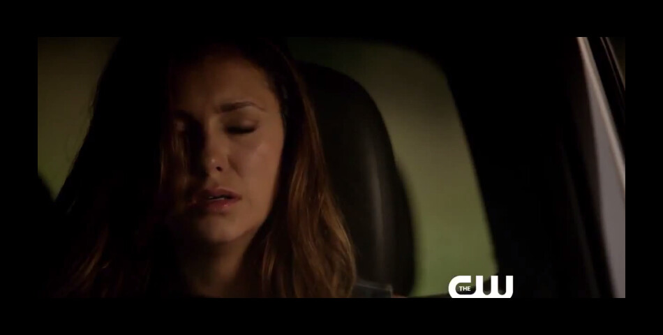  Vampire Diaries saison 6 : Elena abattue 
