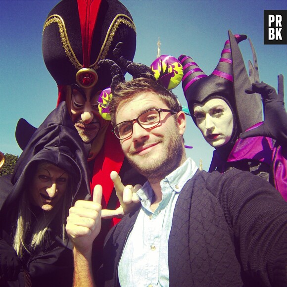 Cyprien avec le gang des méchants, à Disneyland, le 27 septembre 2014