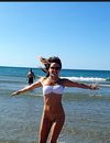  Capucine Anav sexy en bikini (et sans frange) sur Instagram, le 22 juillet 2014 