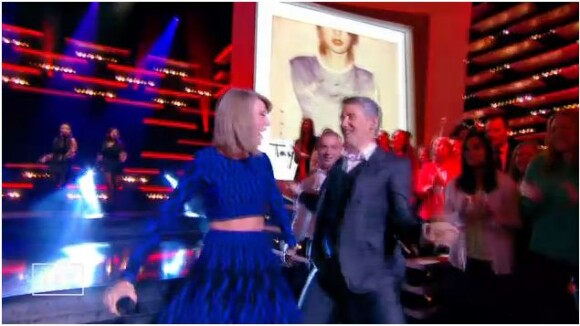 Taylor Swift et Antoine de Caunes : danse de folie dans le Grand Journal