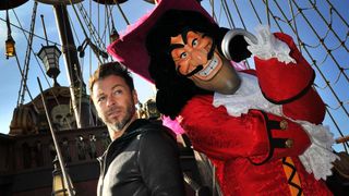 Louis Delort, Christophe Mae... les stars fêtent Halloween à Disney