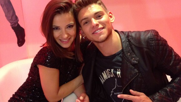 Rayane Bensetti en couple avec Denitsa ? Le candidat de DALS réagit sur Twitter