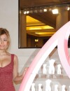  Zahia Dehar : sexy pour prendre la pose &agrave; la soir&eacute;e Les Sapins de Noel des Createurs, le 27 novembre 2014 &agrave; Paris 