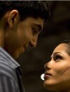 Dev Patel et Freida Pinto dans Slumdog Millionaire