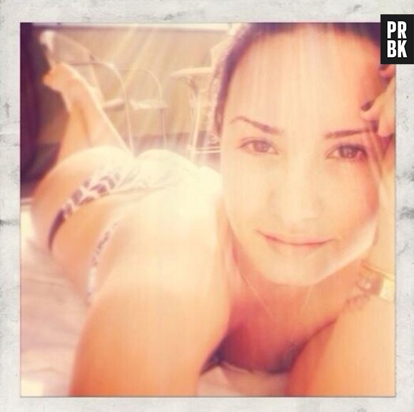 Demi Lovato et son bikini string : un régal !
