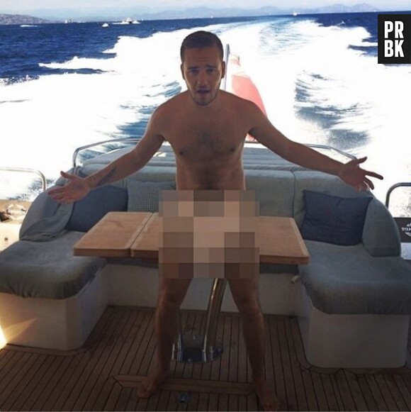Liam Payne nu sur un bateau : une des photos buzz de 2014