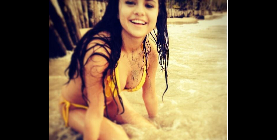 Selena Gomez : sexy lady dans son bikini