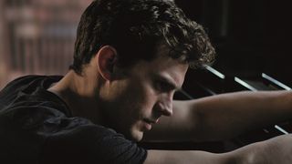 Fifty Shades of Grey : Jamie Dornan pro de la cravache, "on a dû lui rappeler de se retenir"