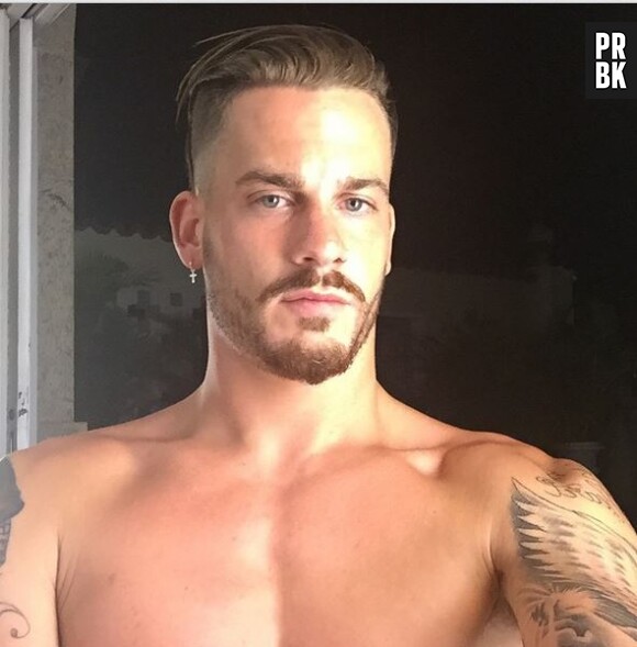 Les Anges 7 : Raphaël torse nu sur Instagram, le 31 janvier 2015