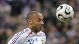 Thierry Henry : déjà la fin de sa retraite, il signe dans un nouveau club... ou presque !