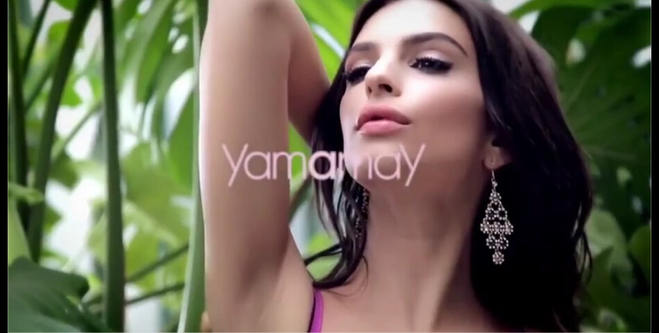 Emily Ratakowski dans la publicité pour Yamamay