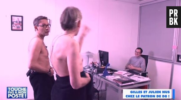 Julien Courbet et Gilles Verdez en serviette dans le bureau du patron de D8