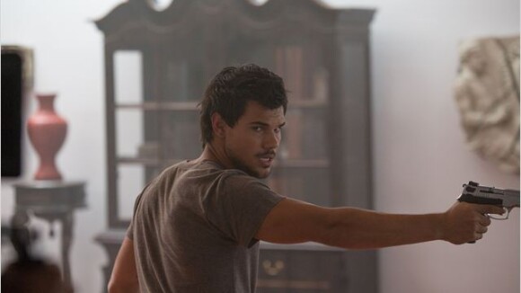 Tracers : Taylor Lautner se met au Parkour dans une bande-annonce impressionnante