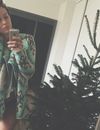 Caroline Receveur sexy et glamour en culotte pour Noël 2014