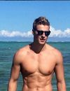  Matthieu Delormeau sexy et torse nu &agrave; Rio pour le tournage des Anges 7 
