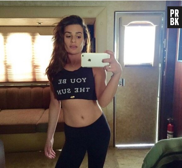 Lea Michele sportive sexy sur Instagram