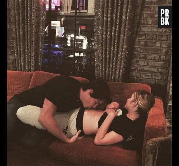 Pretty Little Liars saison 6 : Ashley Benson et Tyler Blackburn s'amusent sur Instagram