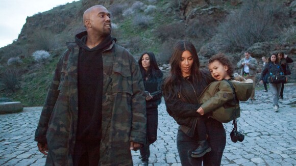 Kim Kardashian et Kanye West : la famille à Paris après le baptême de North à Jérusalem