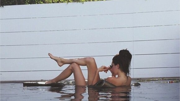 Kendall Jenner nue dans sa piscine ? La photo sexy qui fait monter la température