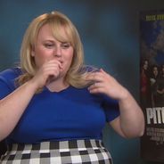 Rebel Wilson en interview pour Pitch Perfect 2 : confidences et chanson en français !