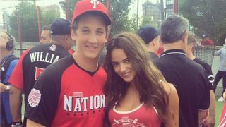 Miles Teller (Divergente) : sa sexy petite copine fait monter la température sur Instagram