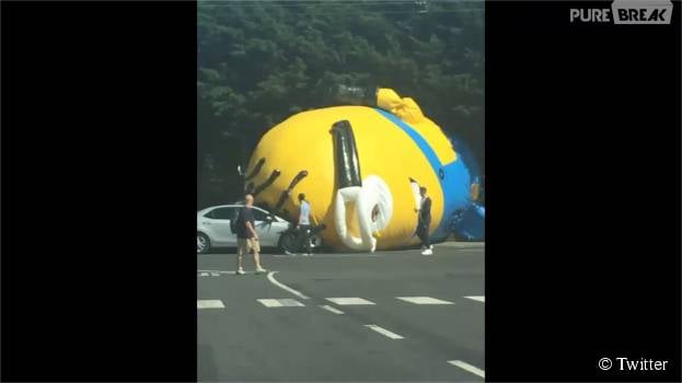 peluche minion geant