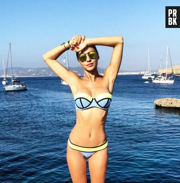 Leila Ben Khalifa sexy en bikini sur Instagram