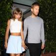  Taylor Swift et Calvin Harris : le couple main dans la main apr&egrave;s un d&icirc;ner romantique, le 11 ao&ucirc;t 2015 &agrave; Los Angeles 
