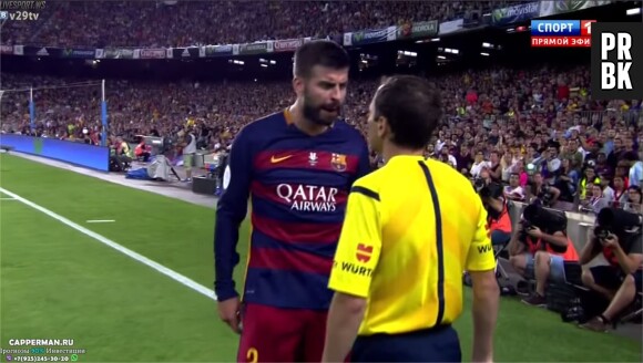 Gerard Piqué risque 12 matchs de suspension après avoir insulté un arbitre lors de la rencontre FC Barcelone - Athletic Bilbao, le 17 août 2015