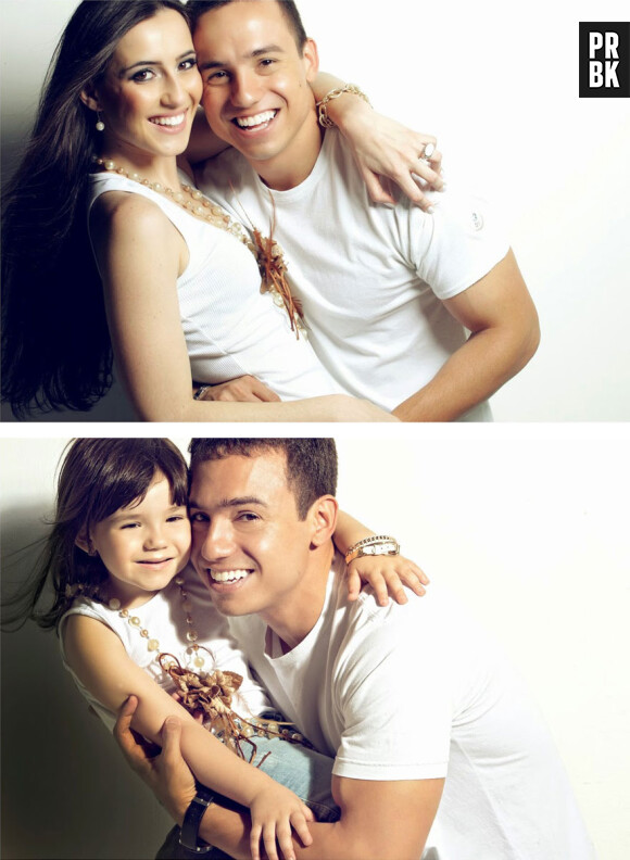 Rafael Del Col avec sa fille Raisa imitant les vieilles photos de lui et Tatiane Valques.