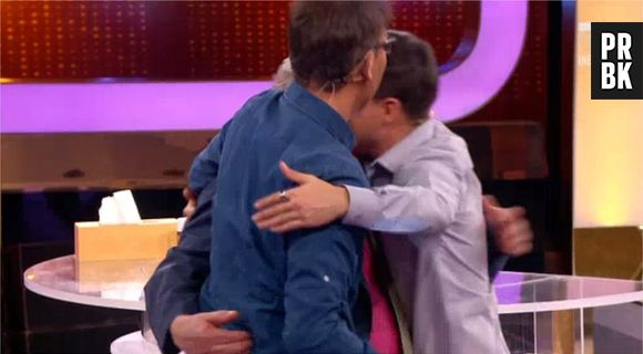 Julien Courbet en larmes après la victoire d'un vieux candidat dans A prendre ou à laisser