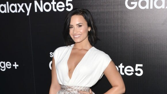 Demi Lovato : plus sexy que jamais, elle accepte enfin son corps
