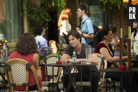 The Vampire Diaries saison 7, épisode 1 : Damon (Ian Somerhalder) sur une photo