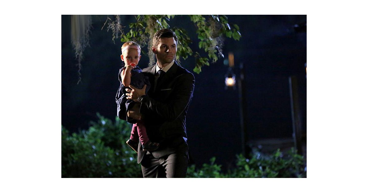 The Originals saison 3, épisode 1 : Elijah (Daniel Gillies) et Hope sur